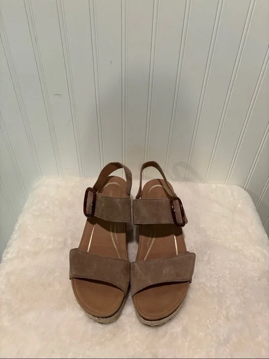 Women’s Taupe Aetrex Ashley Support Wedge Size 10 - Picture 2 of 5